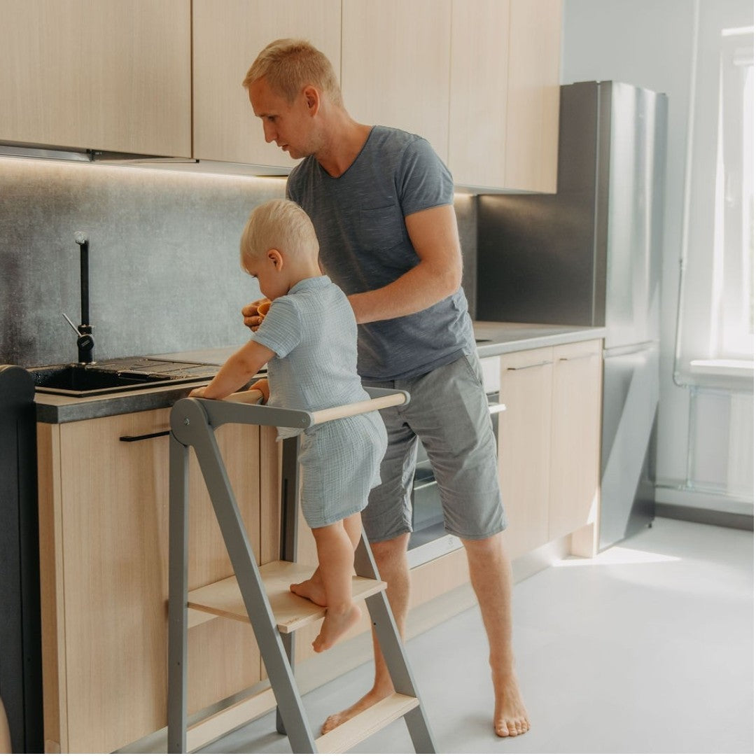 Foldable Kitchen Tower With Removable Rail