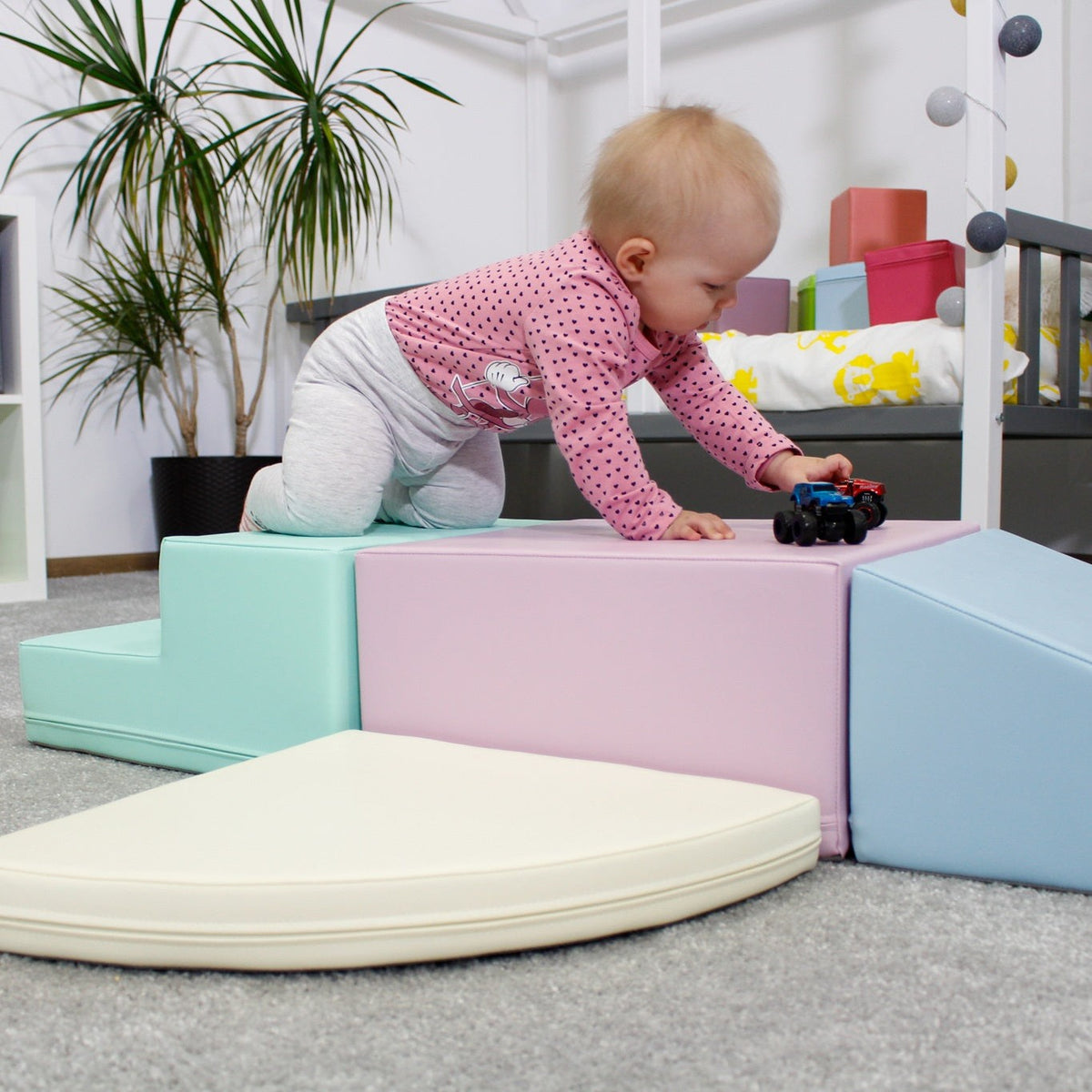 Soft Play 5 Foam Block Set - Light Pastel Corner Climber