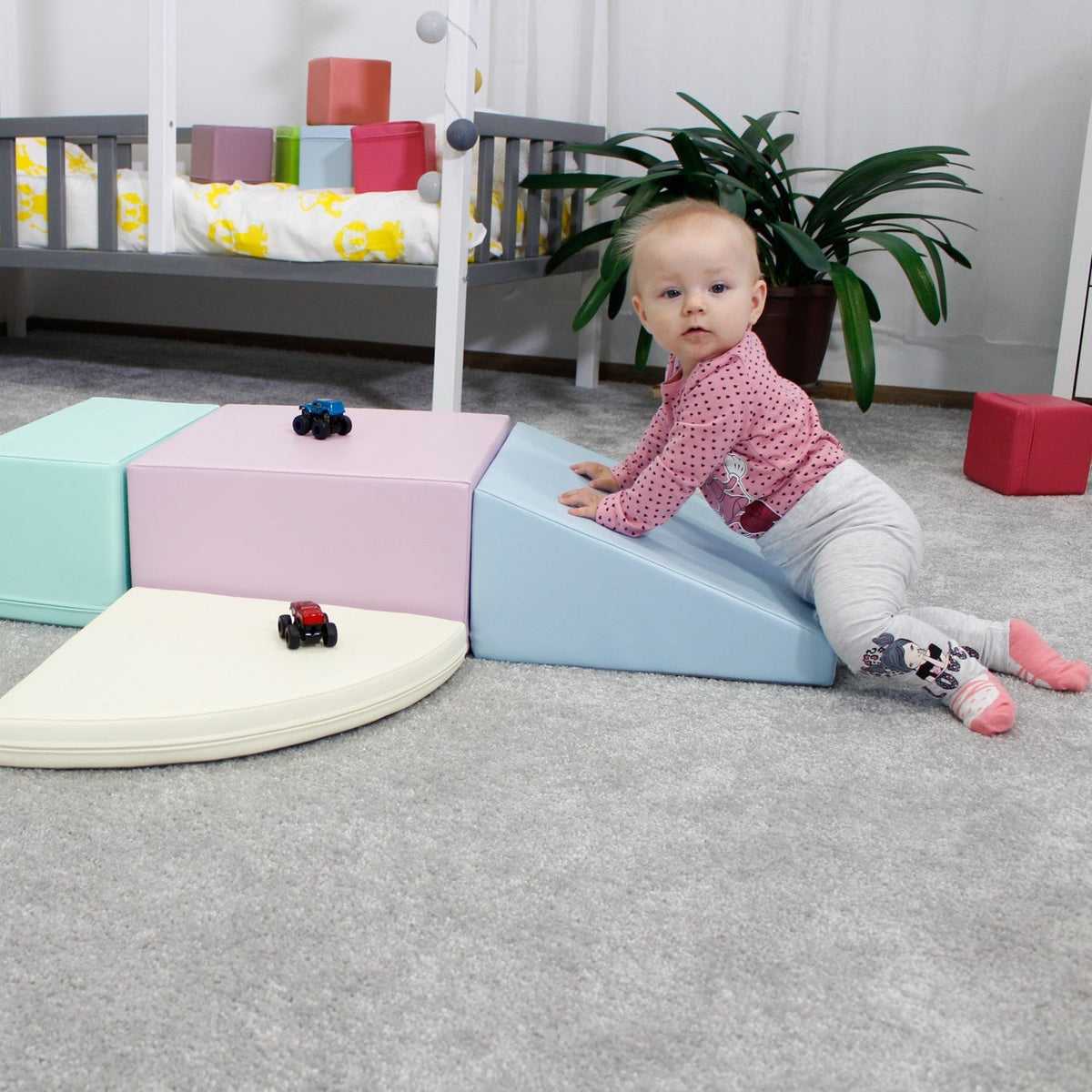 Soft Play 5 Foam Block Set - Light Pastel Corner Climber