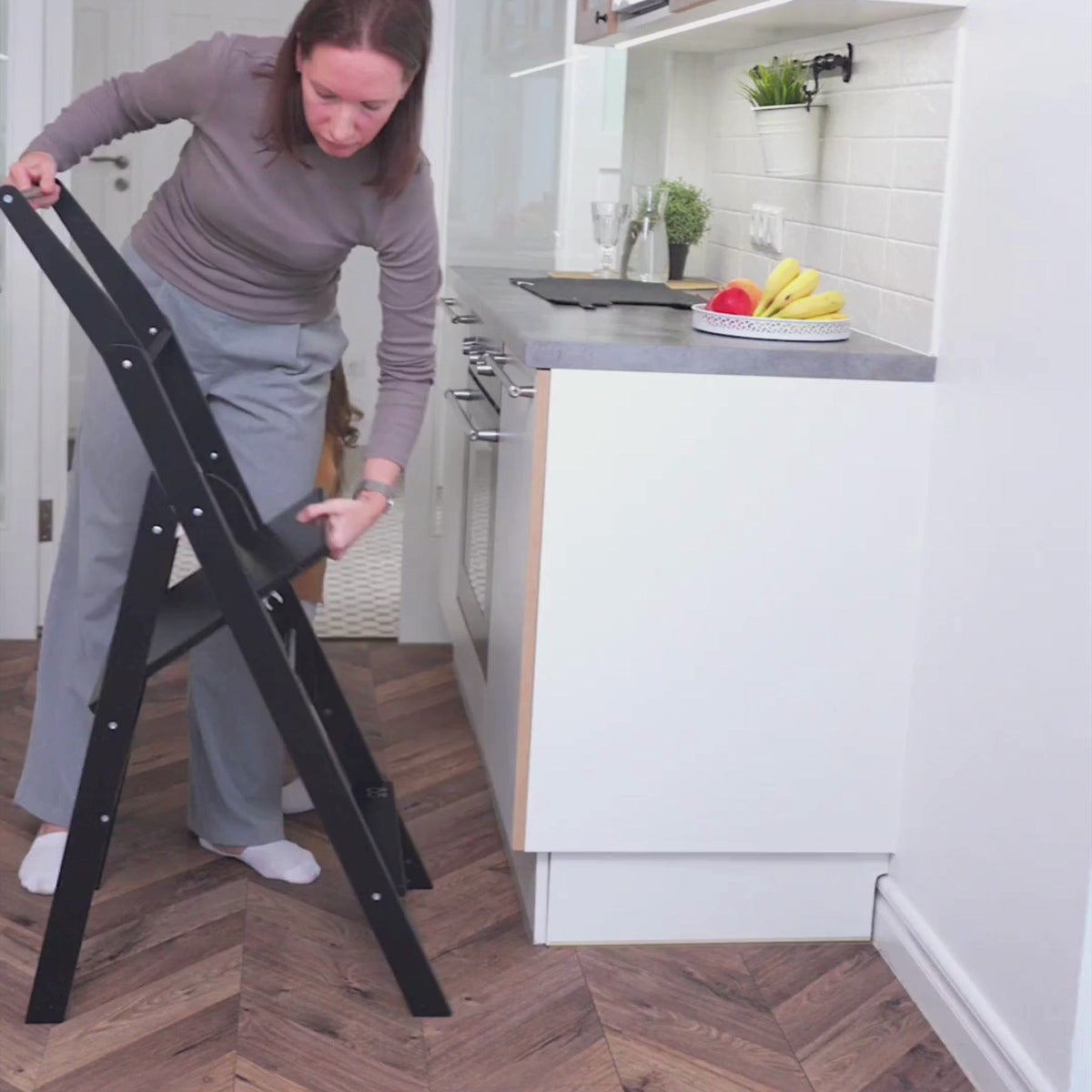 STEP'n'FOLD Foldable Helper Tower - Black